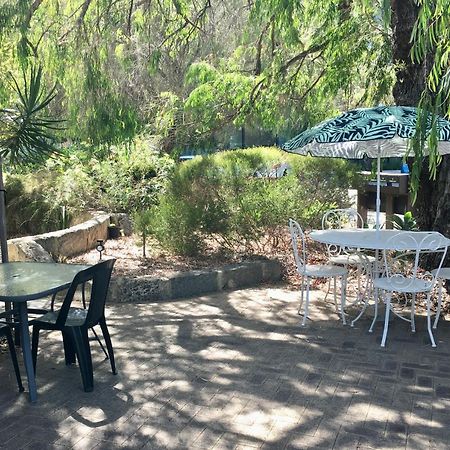 Kenata-Fairway Apartment Hotel Perth Exterior foto