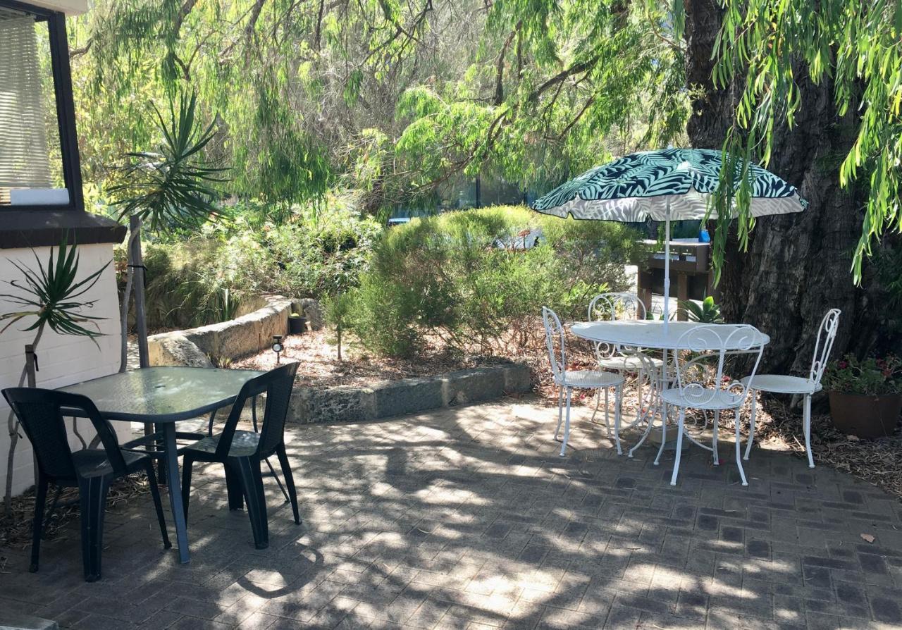 Kenata-Fairway Apartment Hotel Perth Exterior foto